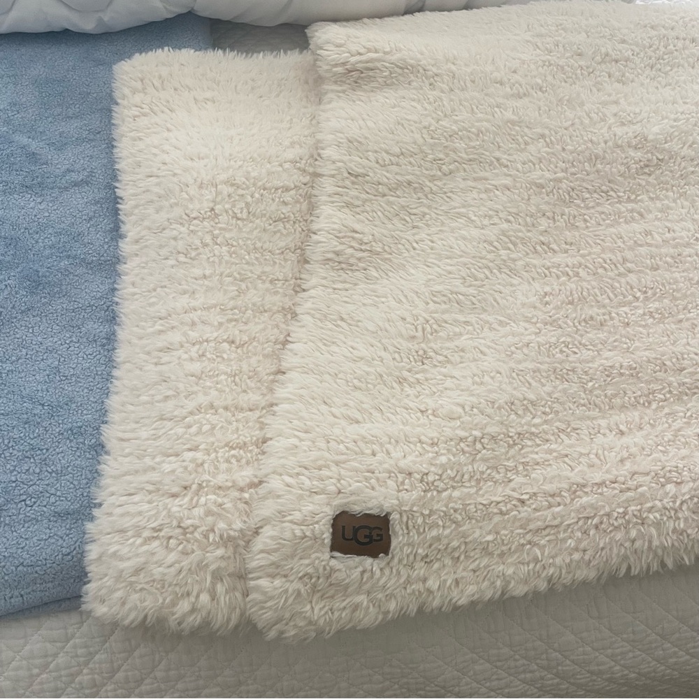 UGG Cream Blanket